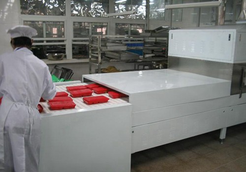 微(wēi)波快餐盒飯殺菌回溫設備 微波快餐盒飯殺菌回溫設備