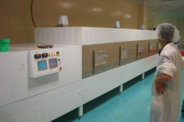 微波滅菌設備在食品工業中的重要(yào)性和優勢 微波滅菌設備在食品工業(yè)中的重要性和優勢(shì)